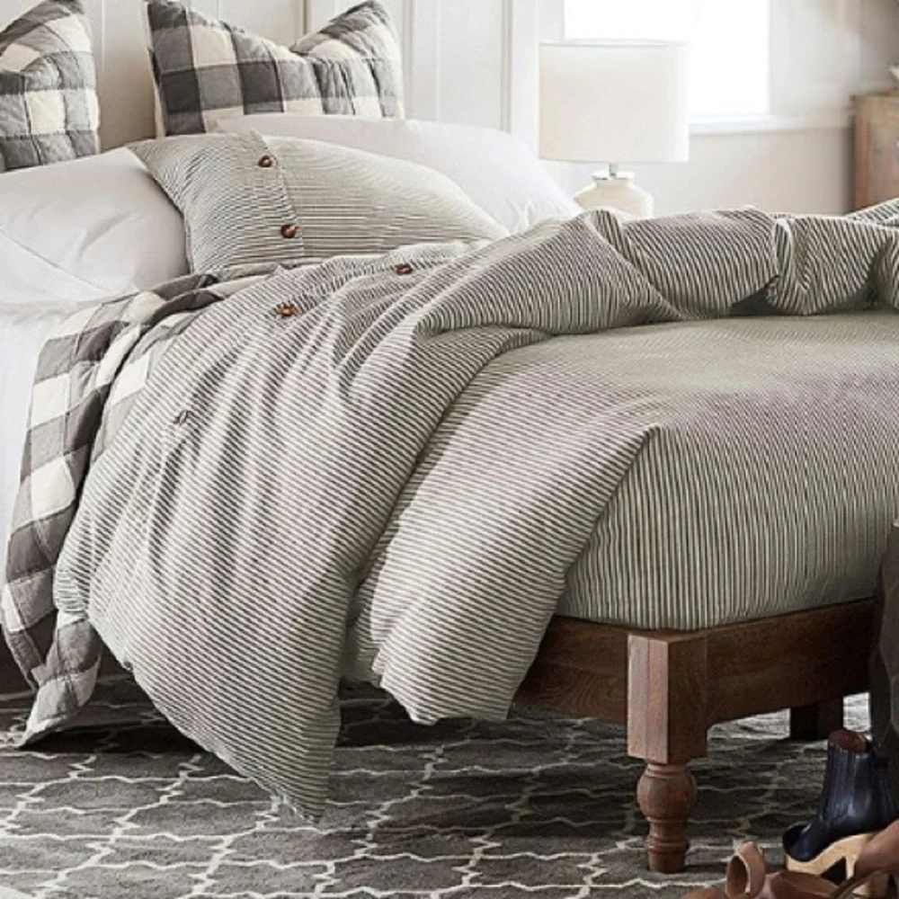 Pottery Barn Wheaton Charcoal Gray Striped Full/Queen Linen Sham Set of 2